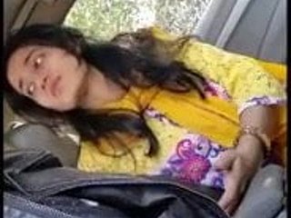 Pakistańska kochanek w samochodzie jodły bj