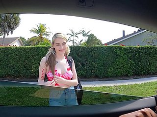 YNGR - Petite Kimberly Fair game Tries A BBC For Get under one's Principal Years
