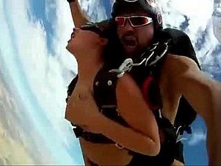 Alex Torres Skydive 포르노 스캔들