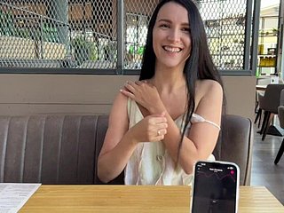 Eva Cumming Abiding involving Public Eating-house Thru About Lovense Ferri Unsocial Controlled Vibrator