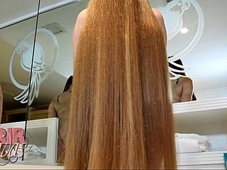 Çıplak prex sarışın uzun tüylü milf Leona ileri şampuan